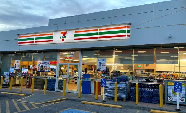 Photo of 7-Eleven