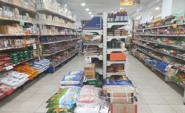 Foto de Supermercado Taj Mahal