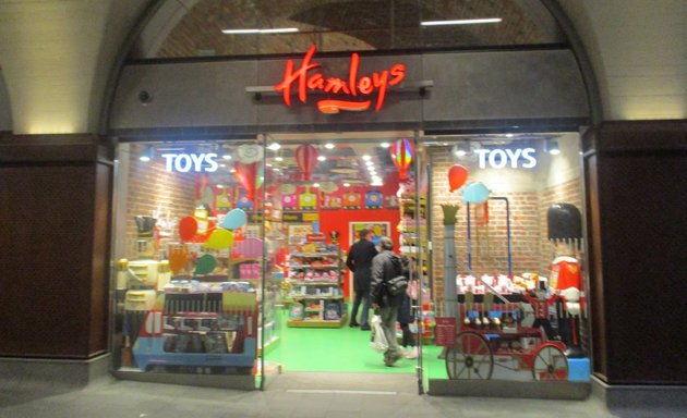 Photo of Hamleys The Finest Toy Shop in The World