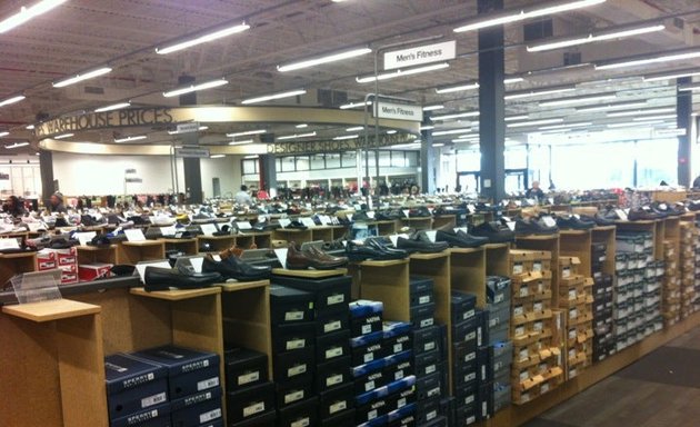 Photo of DSW Designer Shoe Warehouse