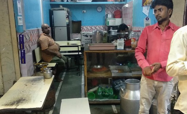 Photo of Paras ChaCha samosapav, jalebi and vadapav