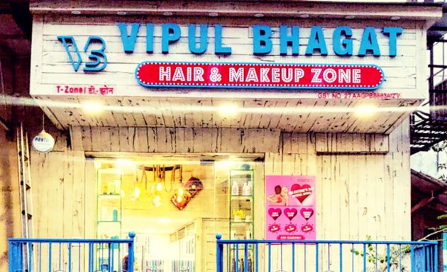 Photo of Vipul Bhagat Hair & makeup zone