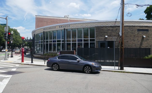 Photo of Roslindale Branch of the Boston Public Library