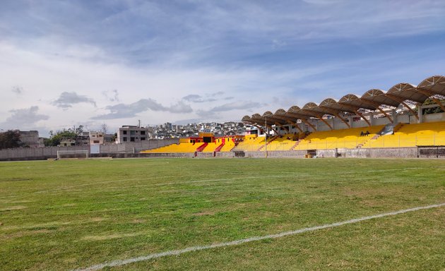 Foto de Estadio de Pomasqui