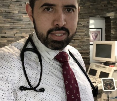 Foto de Dr. Germán Anguiano Torres, Cardiólogo