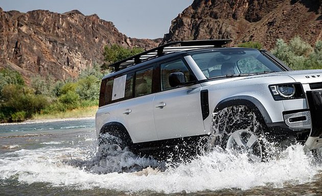 Photo of Techno International Land Rover