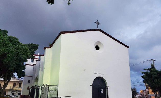 Foto de Iglesia San Carlos