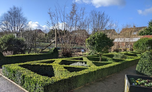 Photo of Allesley Park Walled Garden