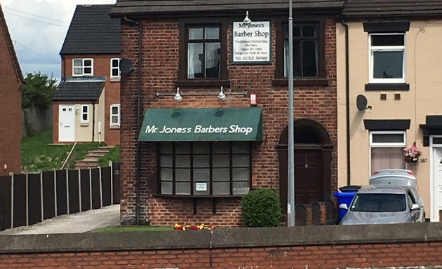Photo of Mr. Jones's Barber Shop