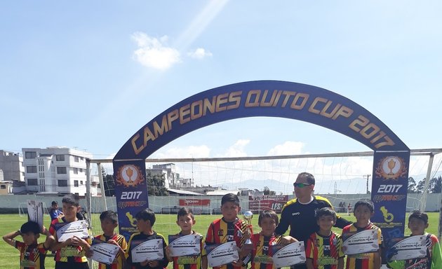 Foto de Estadio del Club Deportivo Quito