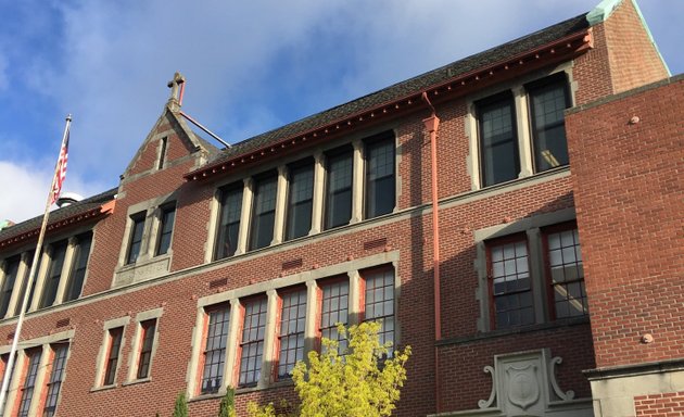Photo of St John Catholic School Seattle