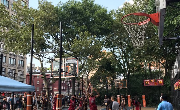 Photo of West 4th Street Courts