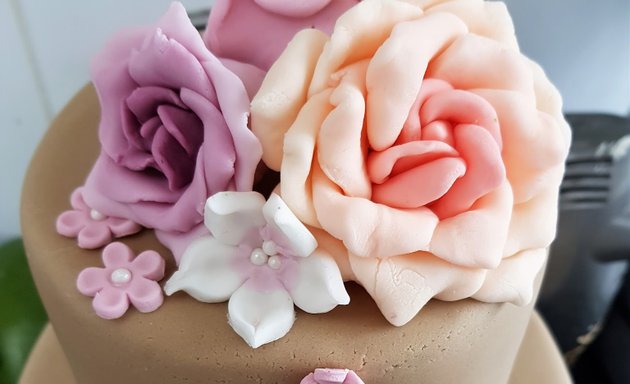 Photo of Lilies and Cakes (Online Cake Shop)