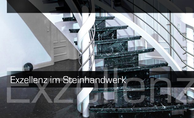 Foto von Hennrich GmbH - Steinmetzgeschäft