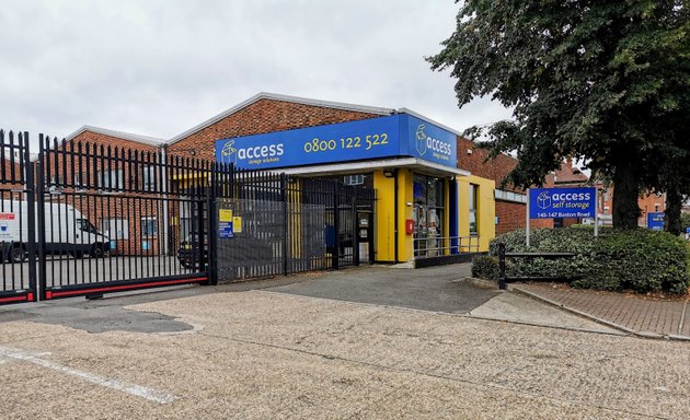 Photo of Access Self Storage Hanwell