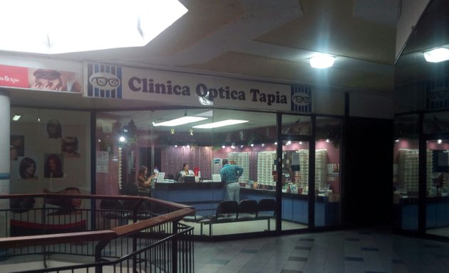 Foto de Clinica Optica Tapia Plaza Concordia