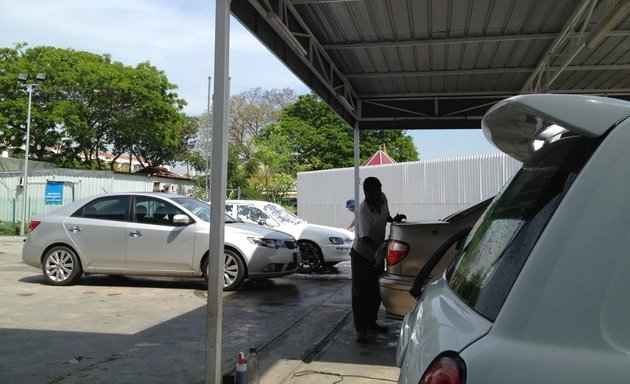 Photo of Car Wash @ Petron Puchong Indah