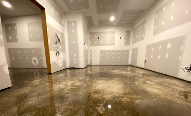 Photo of Polished Concrete Solution