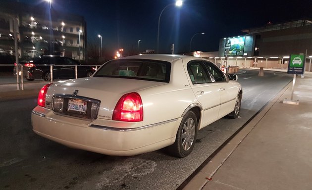 Photo of Deeplink Airport Taxi Halifax Nova Scotia