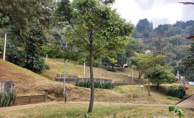 Foto de Camposanto Villatina