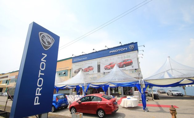 Photo of Proton Big Way 4S Showroom