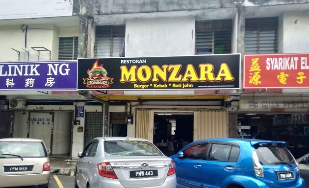 Photo of Restoran Monzara - Homemade Burgers & Roti John Legend