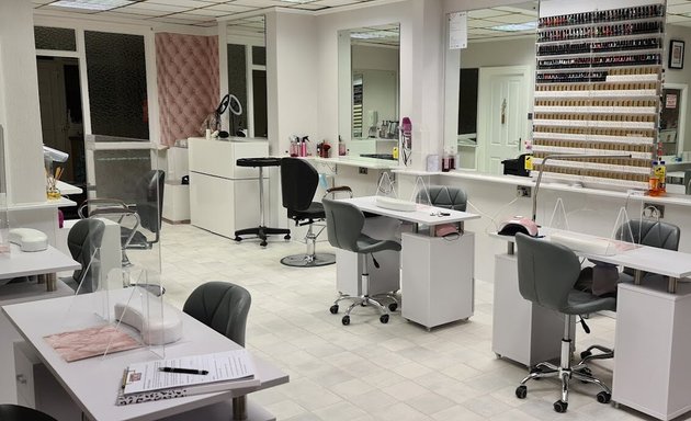 Photo of All-In-One Beauty Studio