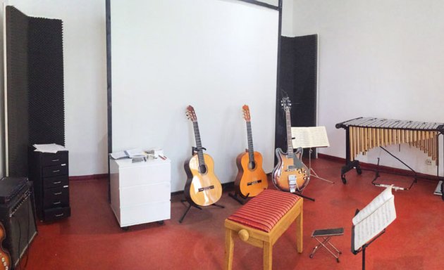 Foto von Musikschule für Gitarre Kreuzberg