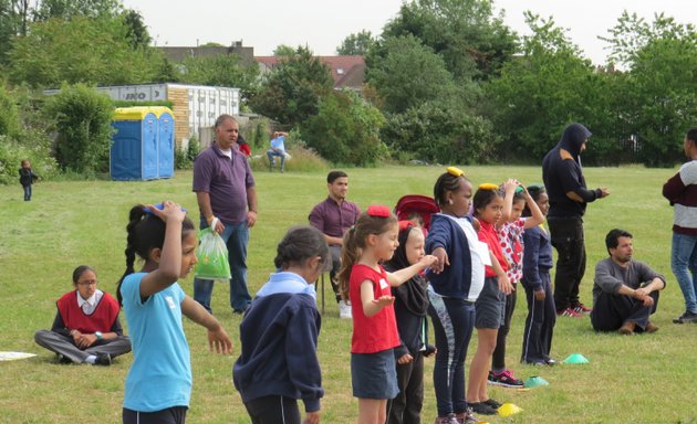 Photo of Hillingdon Primary School