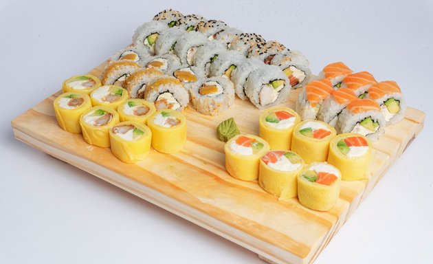 Foto de Sushi 2x1 - Yofre