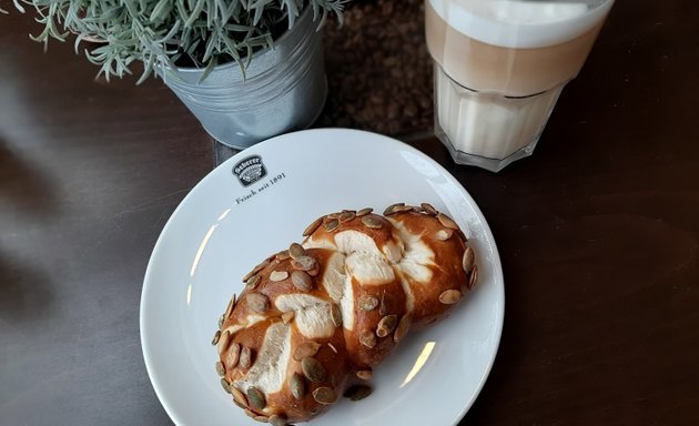 Foto von Bäcker DRIVE - Wiener Feinbäckerei Heberer