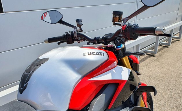 Photo de Ducati Saint-Etienne - 100% Moto