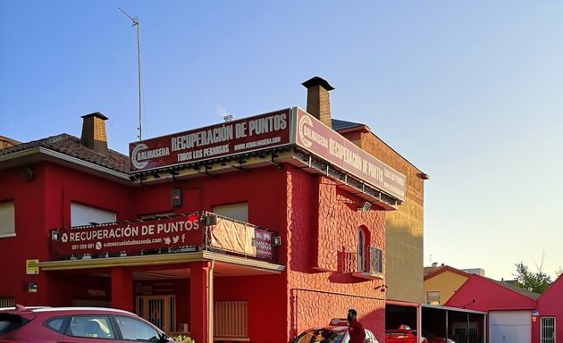 Foto de Autoescuela Balmaseda S.A.