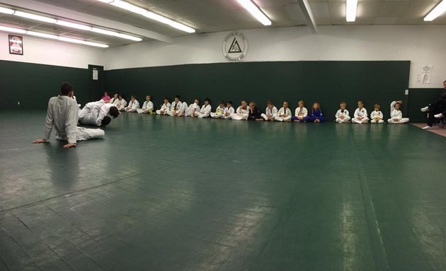 Photo of Gracie Jiu-Jitsu Winnipeg