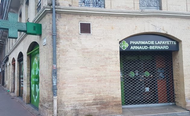 Photo de Pharmacie Lafayette Arnaud Bernard