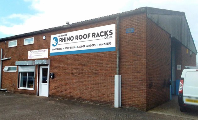 Photo of Rhino Roof Racks VR Systems