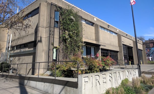 Photo of Seattle Fire Station 25