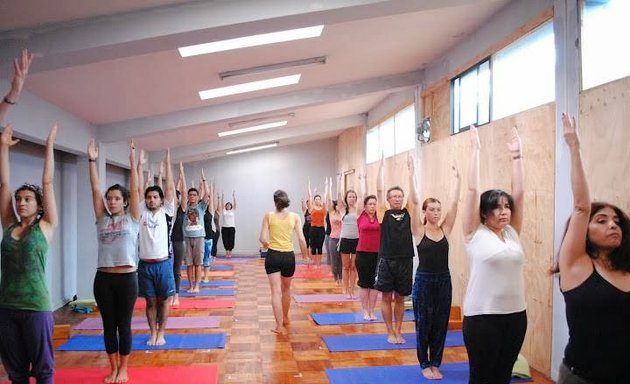 Foto de Escuela Yuukti Yoga