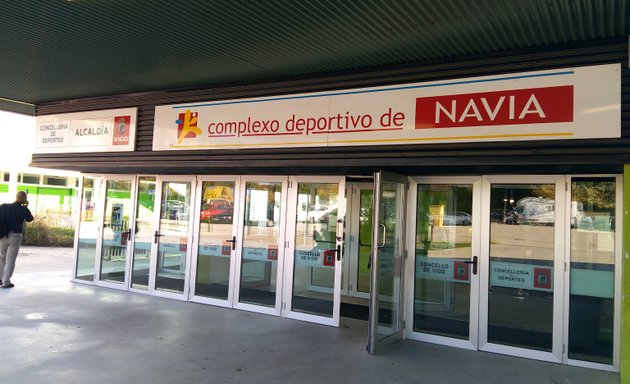 Foto de Complexo deportivo de Navia