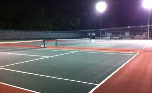 Photo of Henry Farm Tennis Club