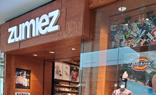 Photo of Zumiez