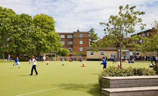 Photo of Holy Trinity CE Primary and Nursery School