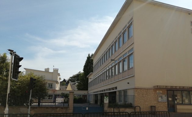 Photo de Ecole Primaire Bosnières