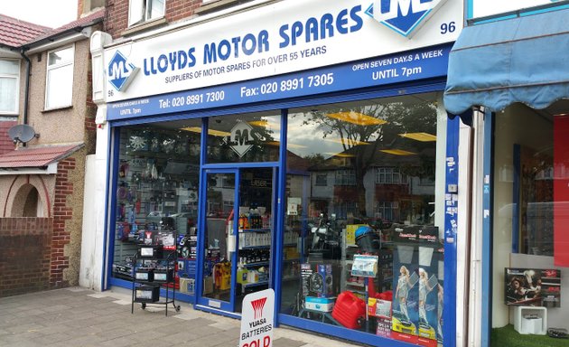 Photo of Lloyds Motor Spares