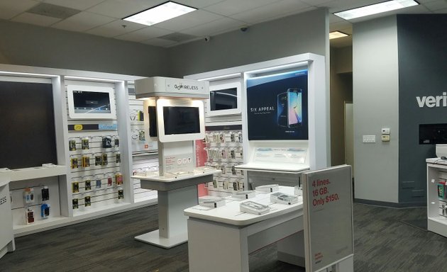 Photo of Verizon Authorized Retailer