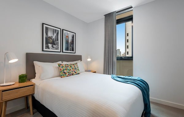Photo of Oaks Melbourne Southbank Suites