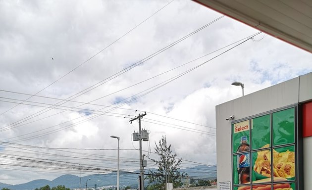 Foto de Gasolinera Shell San Cristóbal