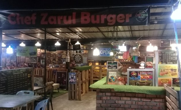 Photo of Chef Zarul Zingger Burger