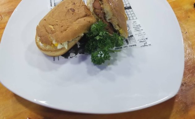 Foto de Tres J´s Express Cafeteria & Fast Food by Copiado Juan