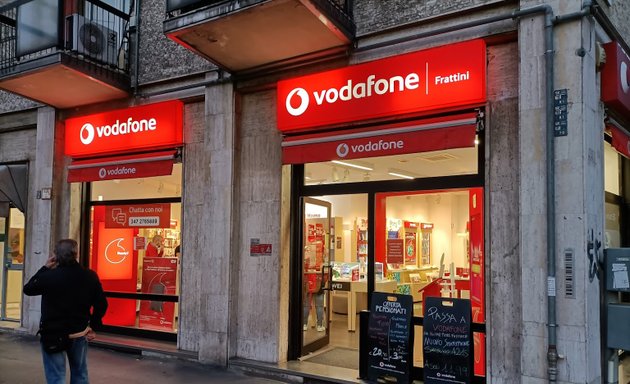 foto Vodafone Store | Piazza Frattini